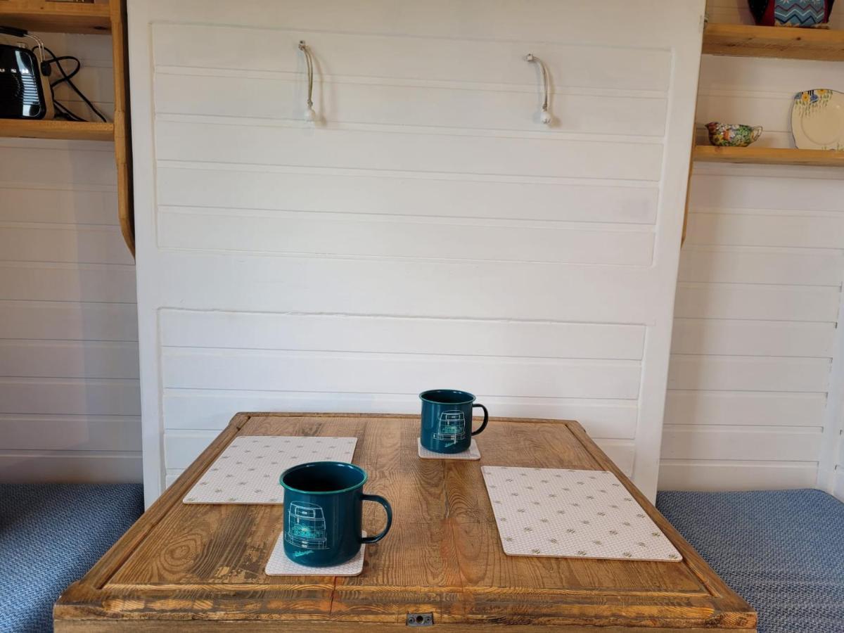 The Shepherds Hut At Forestview Farm Greenisland Exteriér fotografie